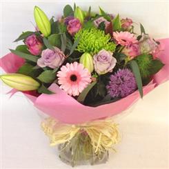 Splendour Handtied Bouquet