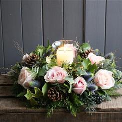 Nordic Table Centre in Pink